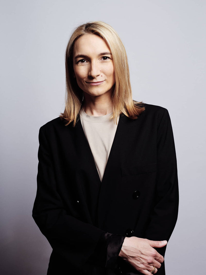 Alexandra Carlin, peracik parfum